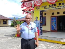 Yan Warinussy Datangi Polsek Prafi, Pertanyakan Perkembangan Kasus Pengeroyokan