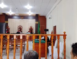 Warinussy Kawal Sidang Terdakwa HMRT dalam Kasus Beras ASN