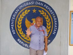 Yan Warinussy Desak Bupati Teluk Bintuni Jelaskan Dasar Hukum Pengangkatan Dua Mantan DPO
